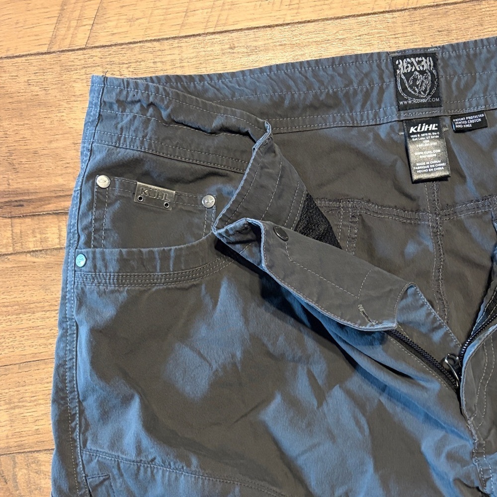 Kuhl Men's Charcoal Cargo Pants - Picture 3 of 6
